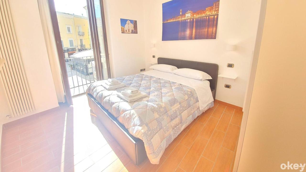 Dimora Donna Vittoria - Bari Vecchia Apartment Exterior foto