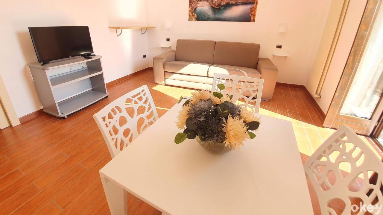 Dimora Donna Vittoria - Bari Vecchia Apartment Exterior foto