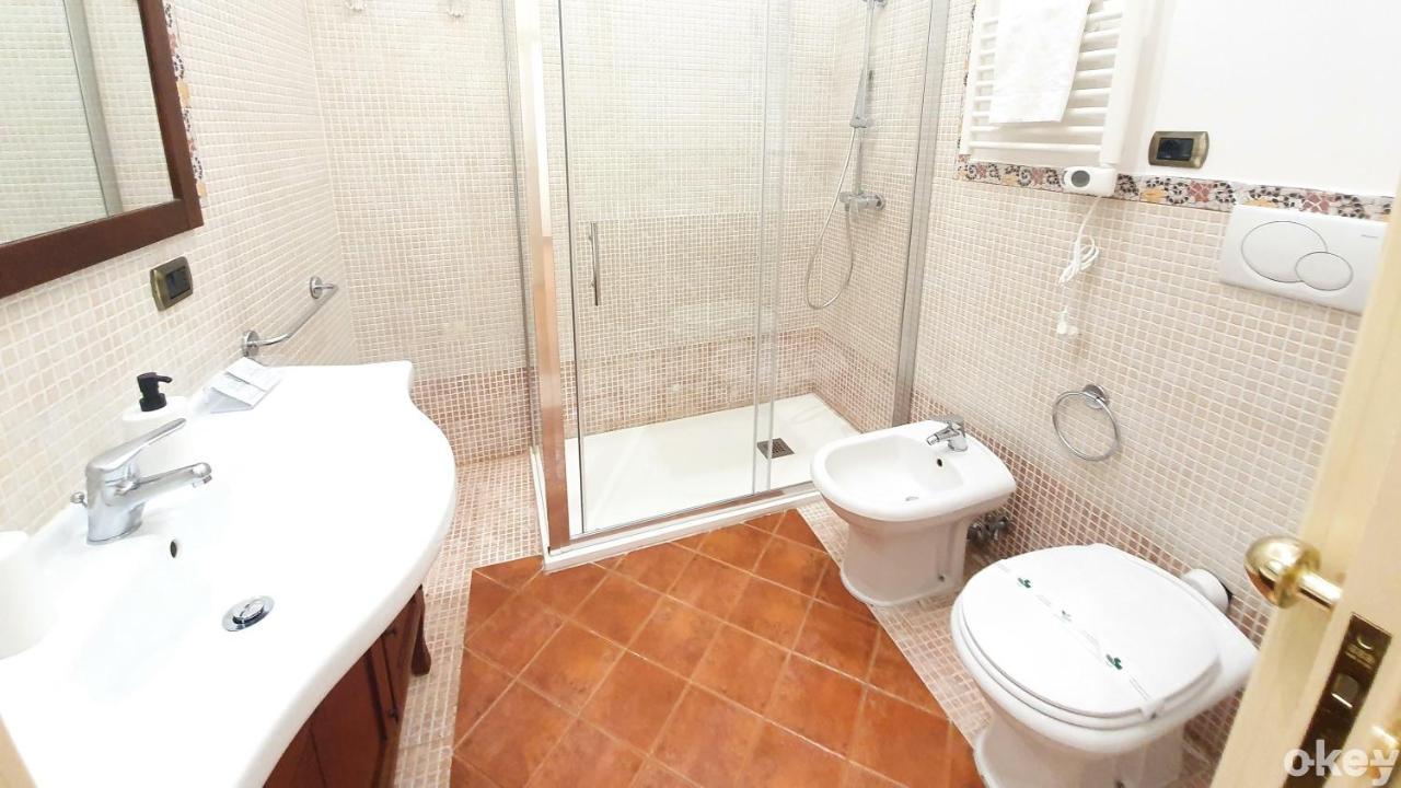 Dimora Donna Vittoria - Bari Vecchia Apartment Exterior foto
